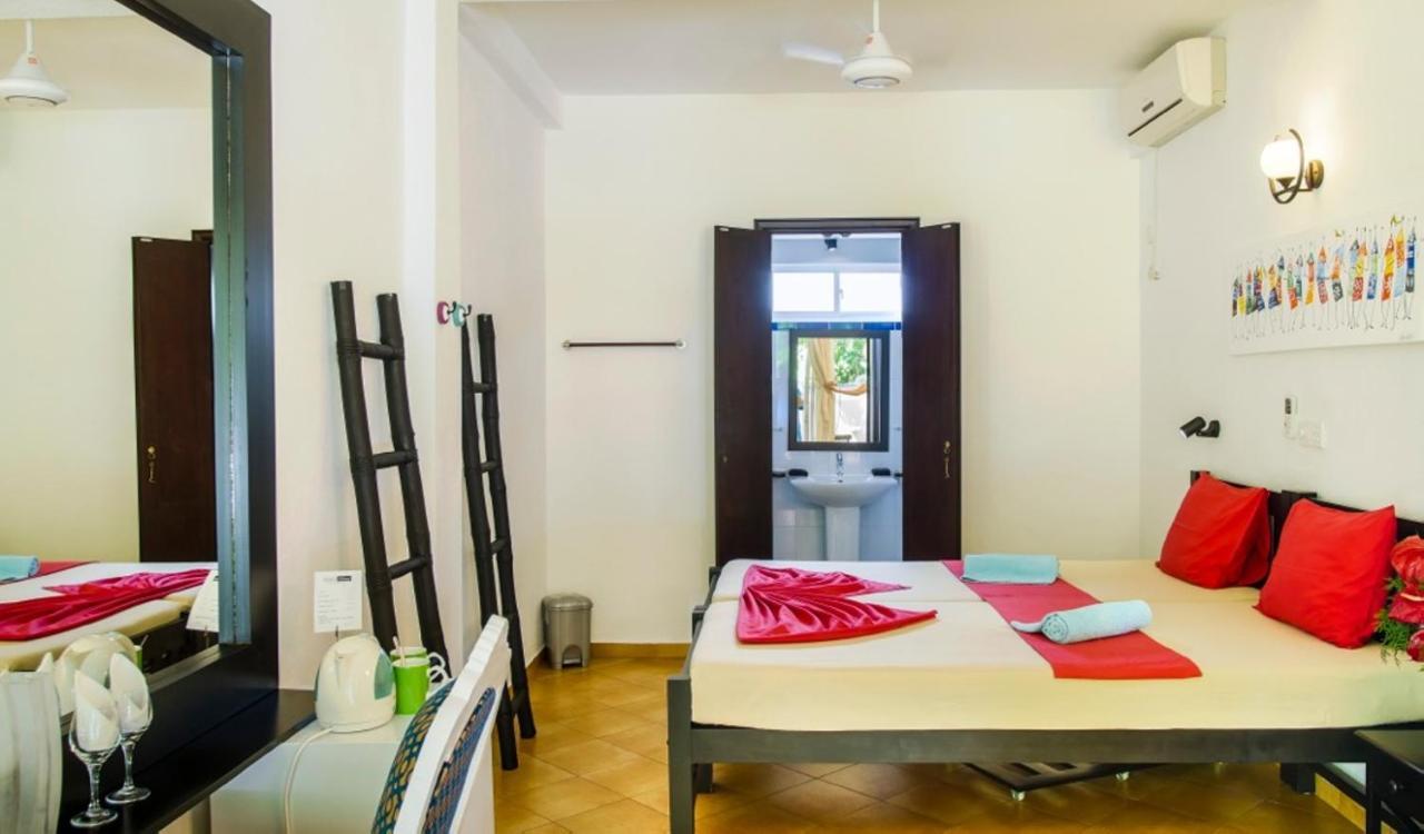 Sophie House Daire Hikkaduwa Dış mekan fotoğraf